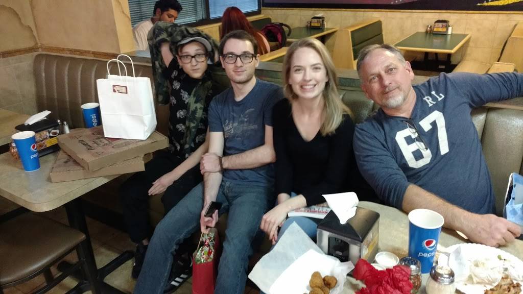 Rays Pizza | restaurant | 15603 N 59th Ave, Glendale, AZ 85306, USA | 6029384065 OR +1 602-938-4065