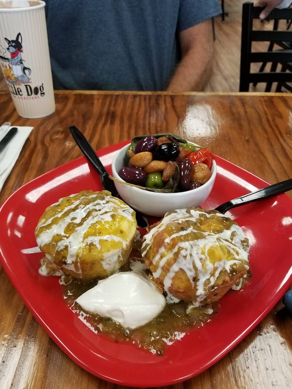 Cattle Dog Coffee Roasters | cafe | 210B Tompkins St, Inverness, FL 34450, USA | 3527267060 OR +1 352-726-7060