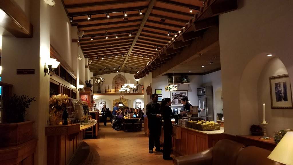 Olive Garden Italian Restaurant | meal takeaway | 1441 New Britain Ave, West Hartford, CT 06110, USA | 8605219049 OR +1 860-521-9049