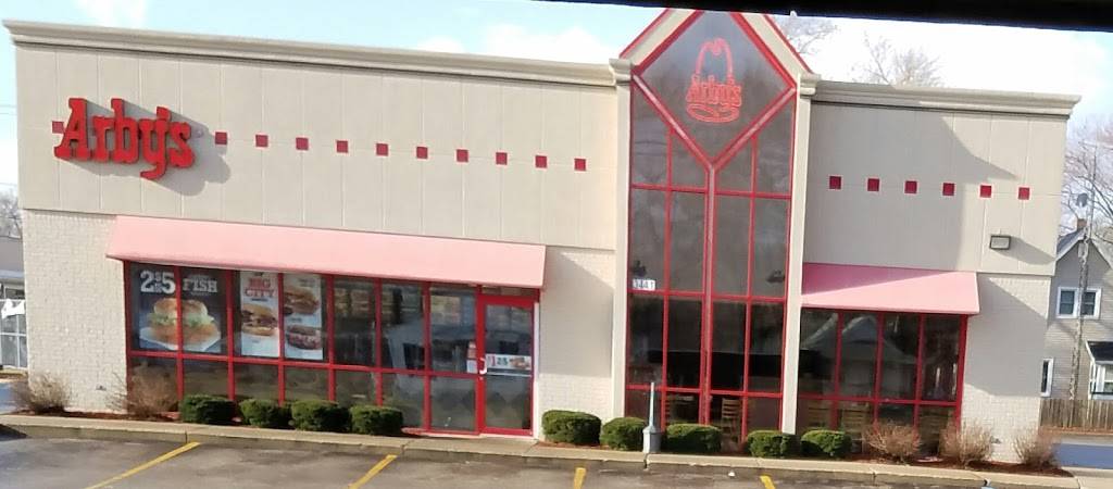 Arbys | restaurant | 3441 S Main St, Elkhart, IN 46517, USA | 5742946645 OR +1 574-294-6645