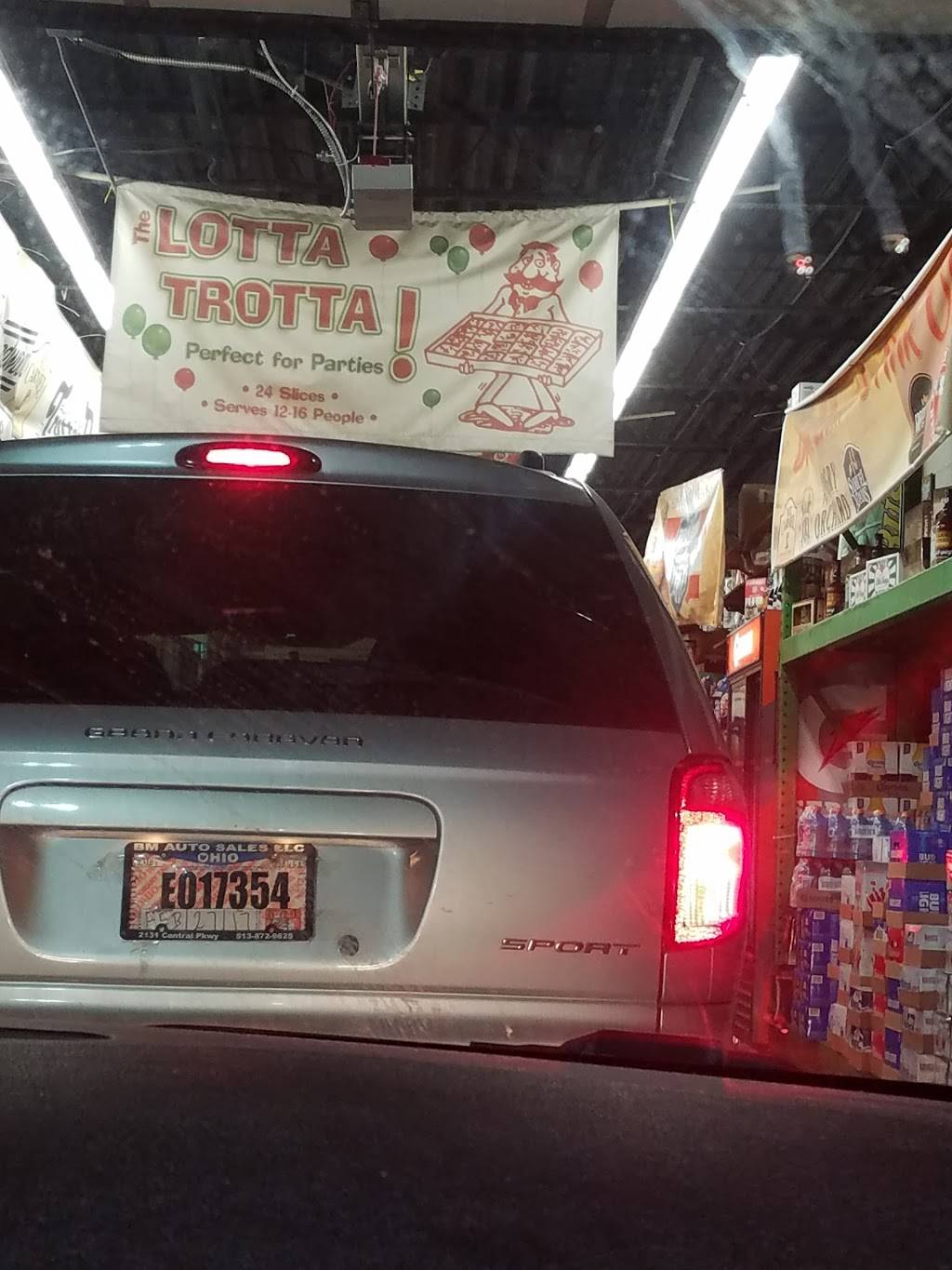 Trottas Pizza & Drive Thru | meal takeaway | 3501 Werk Rd, Cincinnati, OH 45248, USA | 5134515555 OR +1 513-451-5555