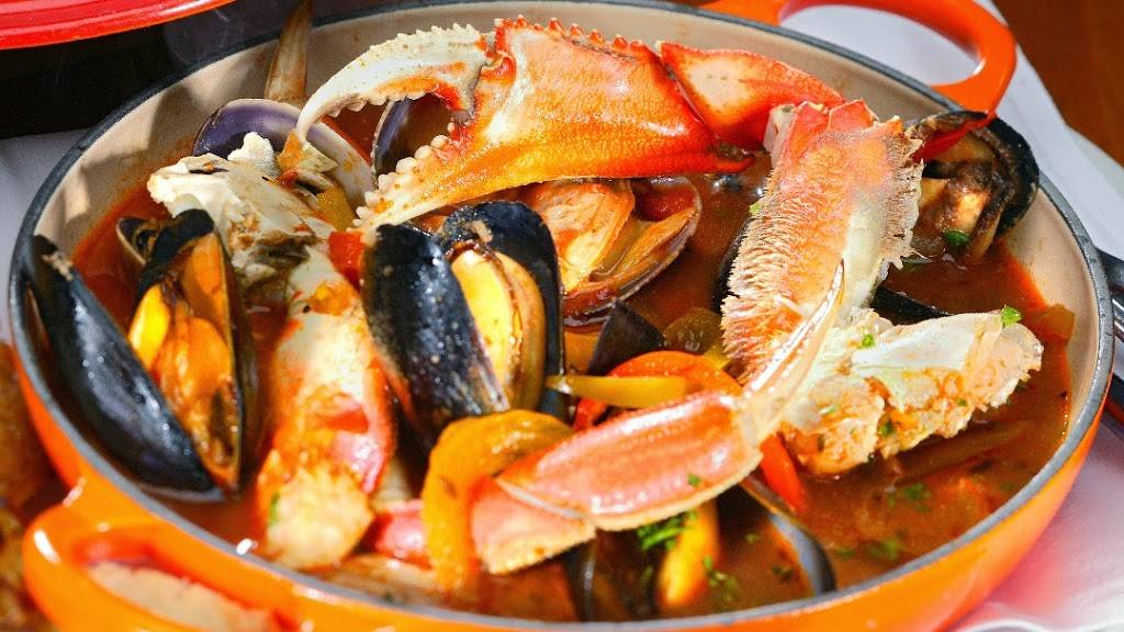 Kings Fish House | restaurant | 100 W Broadway, Long Beach, CA 90802, USA | 5624327463 OR +1 562-432-7463