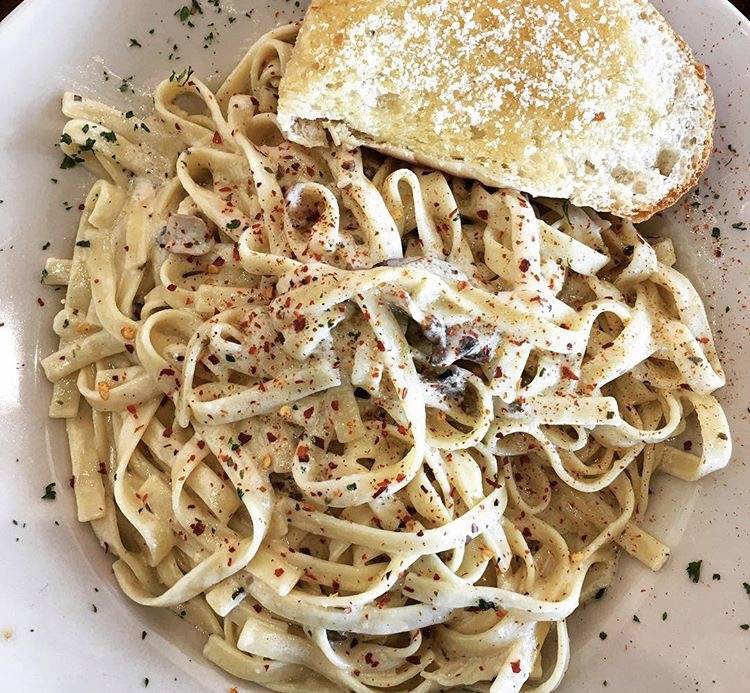 Capparellis | restaurant | 3857 E Southcross #139, San Antonio, TX 78222, USA | 2103378700 OR +1 210-337-8700