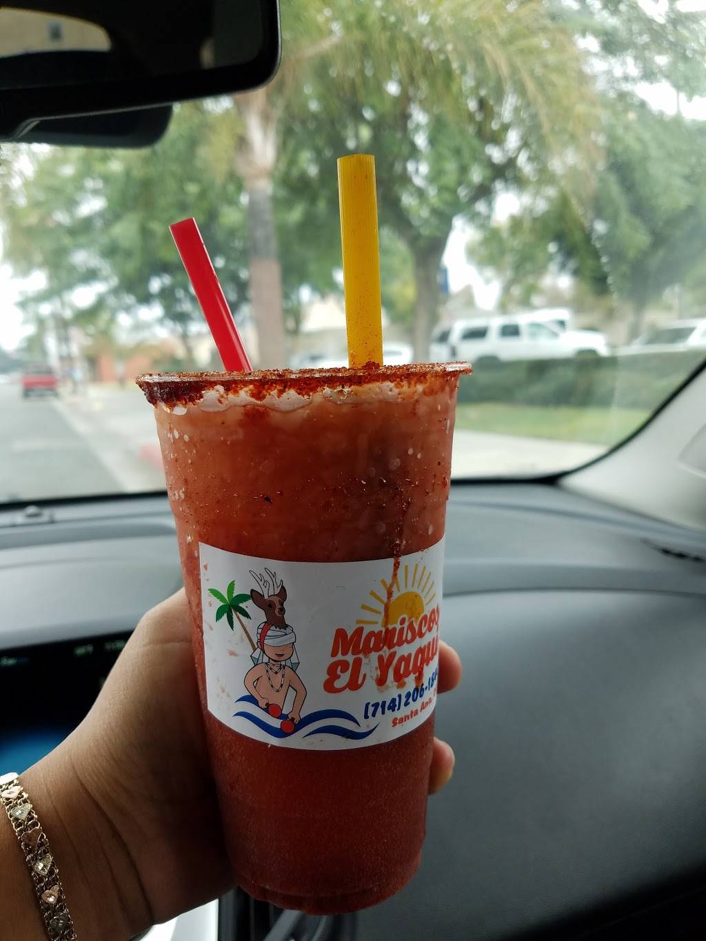 Mariscos El YAQUI | restaurant | 1626 S Broadway, Santa Ana, CA 92707, USA | 7142061844 OR +1 714-206-1844