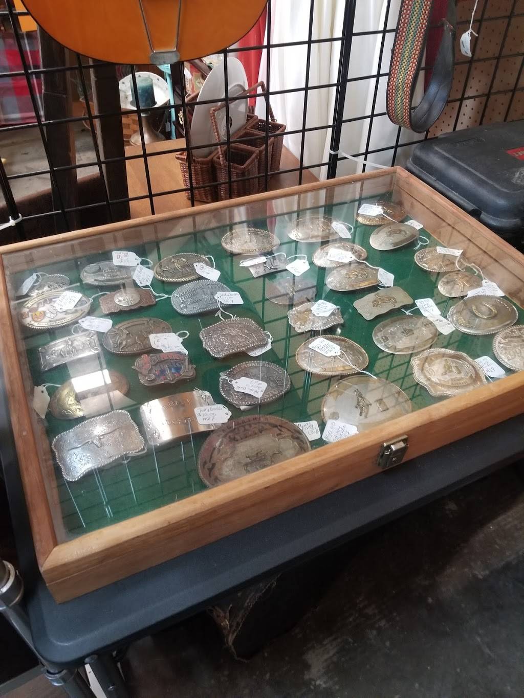 Shop Downtown Cleburne | shopping mall | 902 S Main St suite b, Cleburne, TX 76033, USA | 8172401945 OR +1 817-240-1945