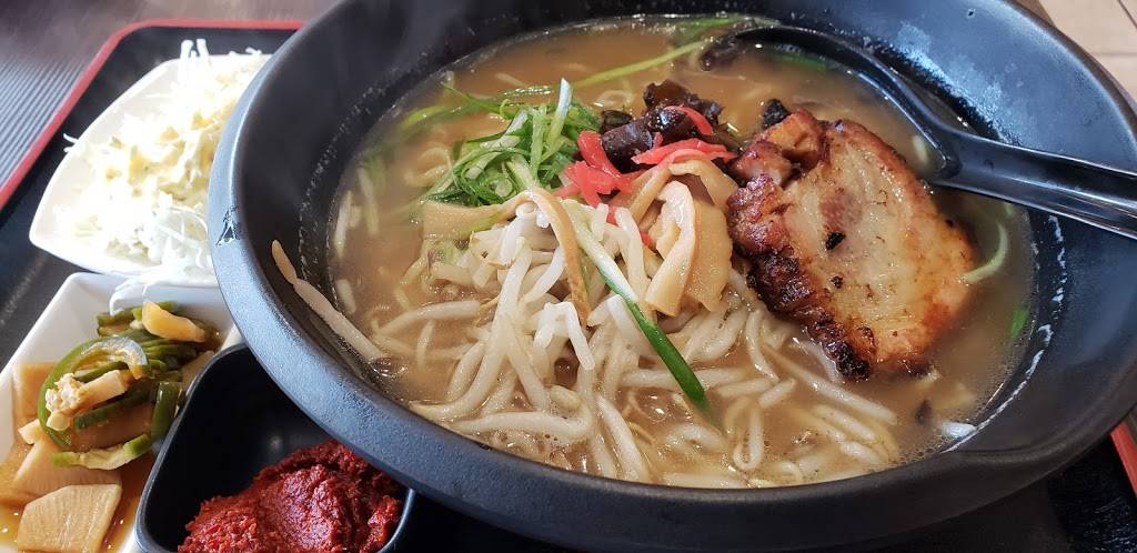 Mushiro Ramen Roll & Sushi | restaurant | 12550 Centralia St, Lakewood, CA 90715, USA | 5622105828 OR +1 562-210-5828