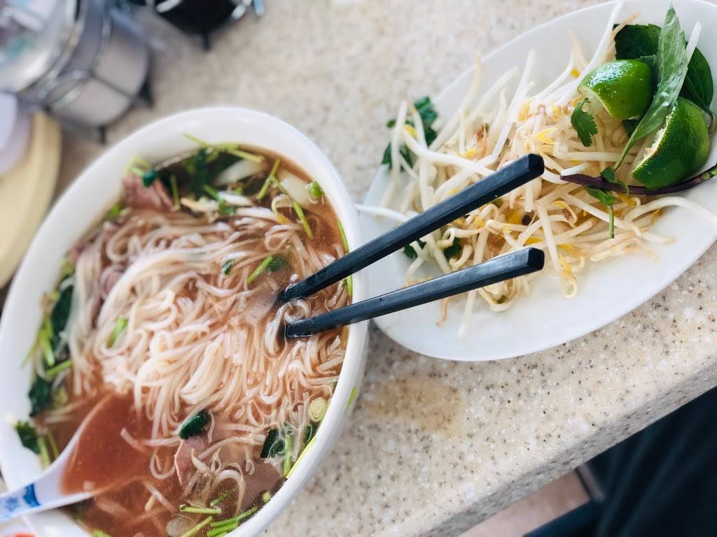 Pho Vietnam | restaurant | 3030 Denali St Unit 1, Anchorage, AK 99503, USA | 9079299938 OR +1 907-929-9938