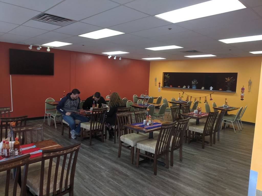 El Padrino Kitchen | restaurant | 9117 S Redwood Rd, West Jordan, UT 84088, USA | 8015000533 OR +1 801-500-0533