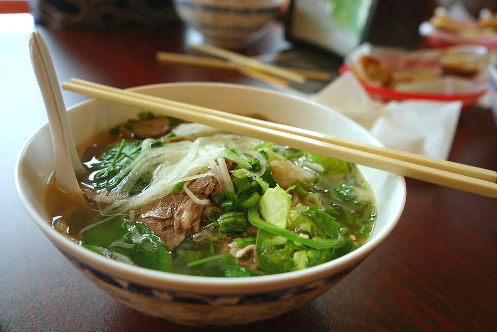 Pho Xua Vietnamese Noodles and Tea House | restaurant | 2793, 237 E Gay St, West Chester, PA 19380, USA | 4849475772 OR +1 484-947-5772