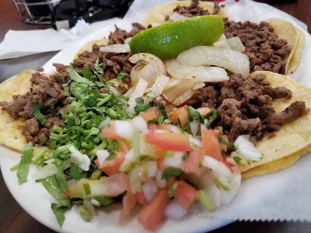 El Burrito Wey Estilo Jalisco | restaurant | 11470 Perrin Beitel Rd, San Antonio, TX 78217, USA | 2105414156 OR +1 210-541-4156