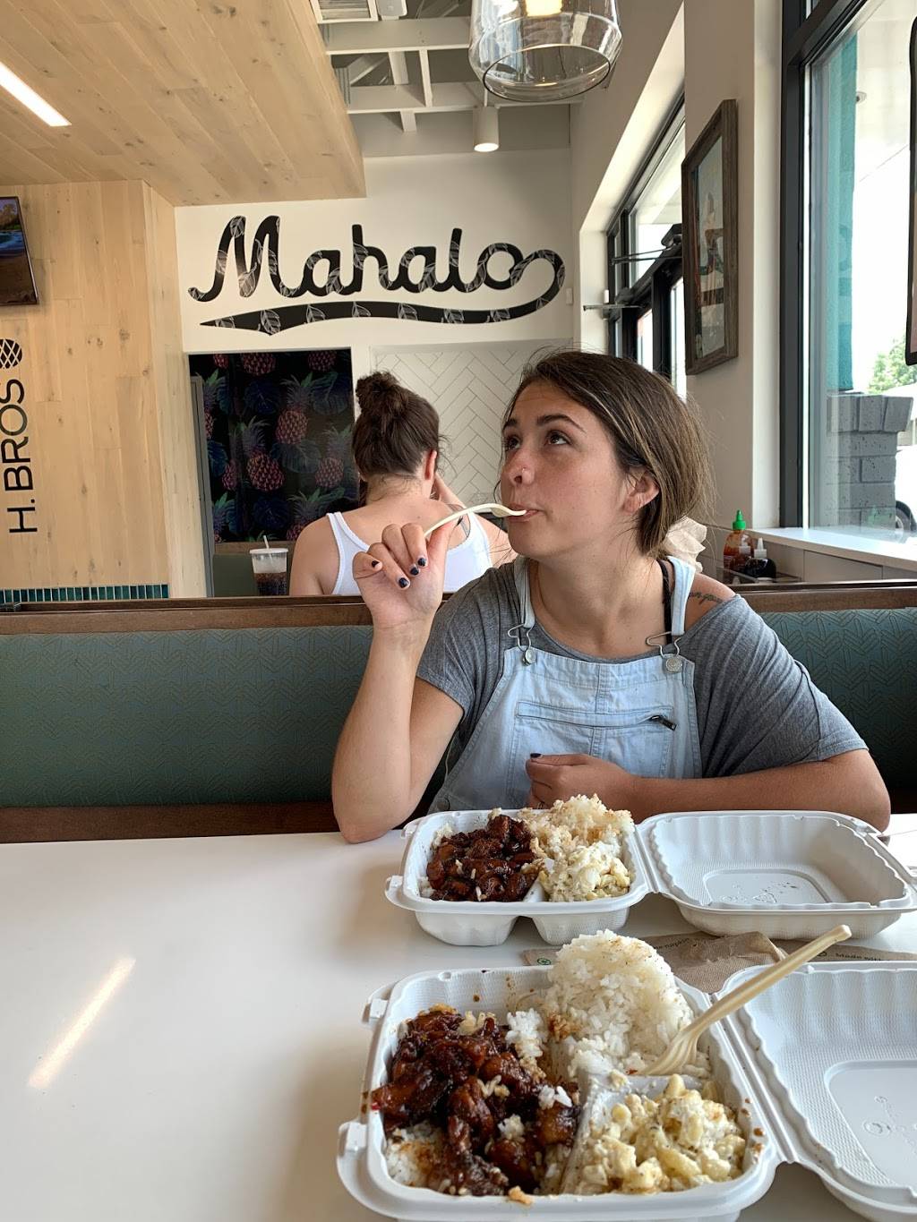 Hawaiian Bros. | restaurant | 1501 W 23rd St, Lawrence, KS 66046, USA | 7854247525 OR +1 785-424-7525