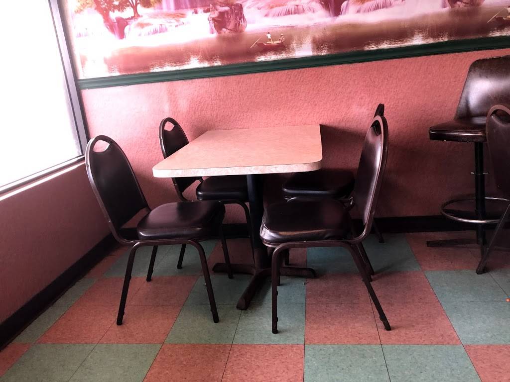 Main Moon Chinese Restaurant | restaurant | 200 E 2nd St, Salem, OH 44460, USA | 3303378338 OR +1 330-337-8338