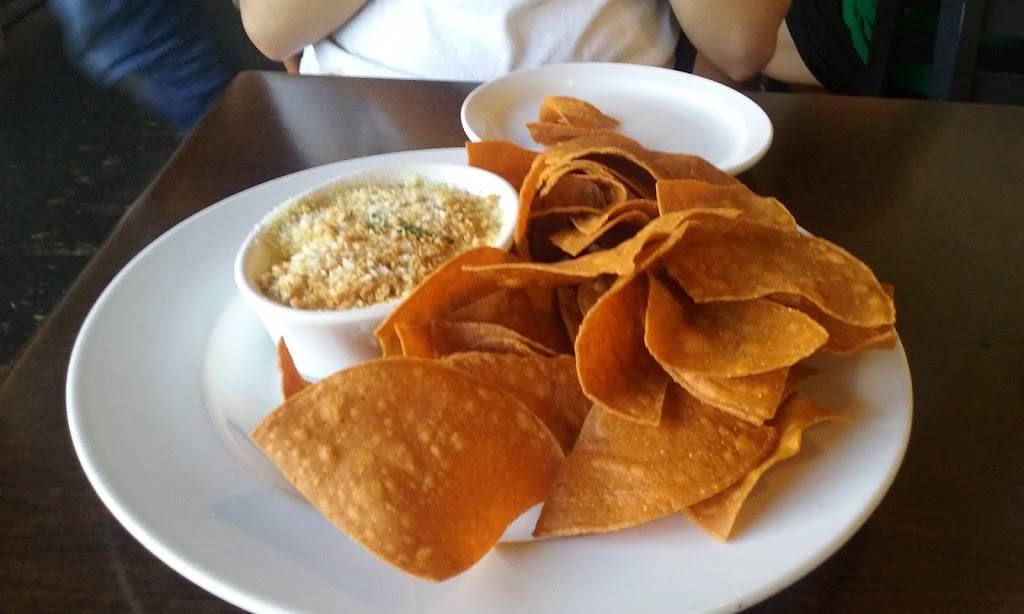 Crawdaddys | restaurant | 53 W Broad St, Cookeville, TN 38501, USA | 9315264660 OR +1 931-526-4660