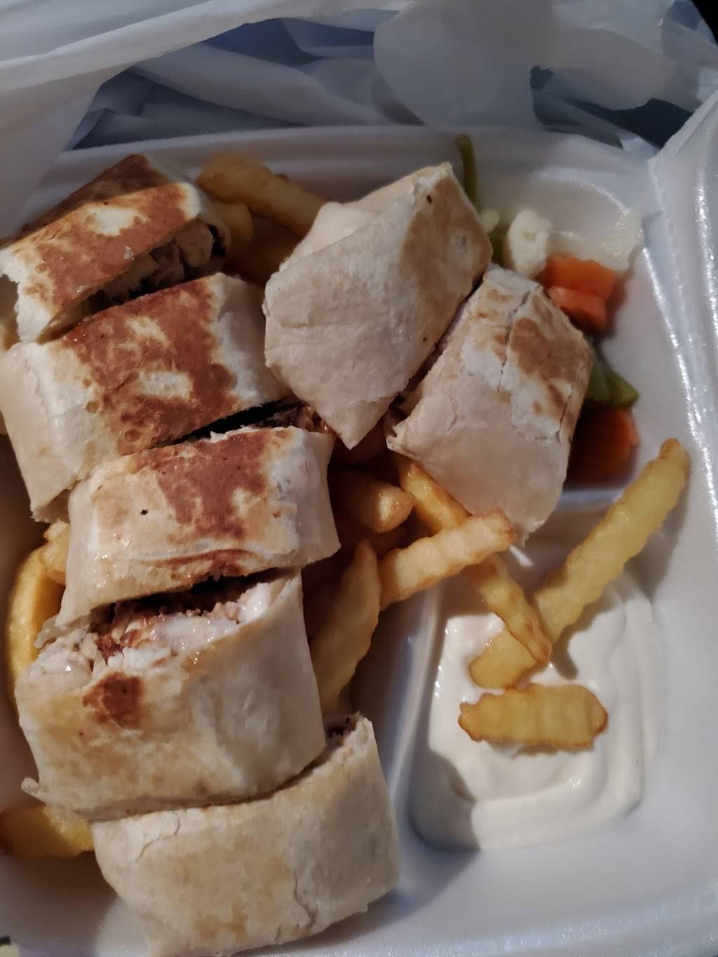 Abu Omar Halal | restaurant | 800 E Arapaho Rd Suite 120, Richardson, TX 75081, USA | 4695807240 OR +1 469-580-7240