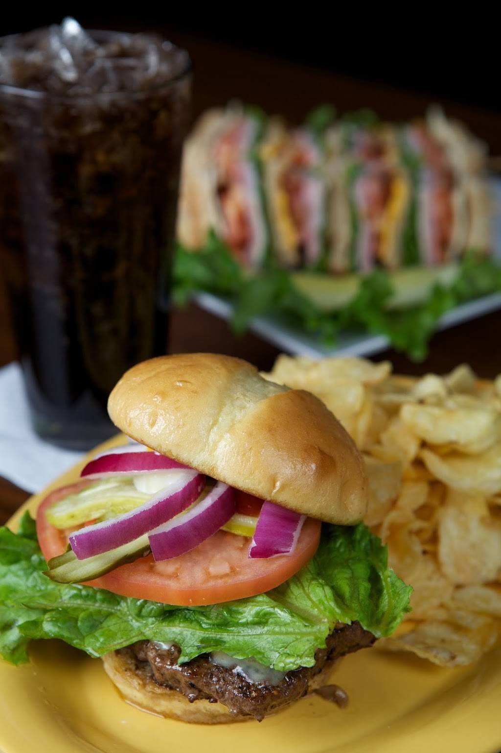 Average Joes | restaurant | 1515 Hilliard Rome Rd, Columbus, OH 43228, USA | 6148786978 OR +1 614-878-6978