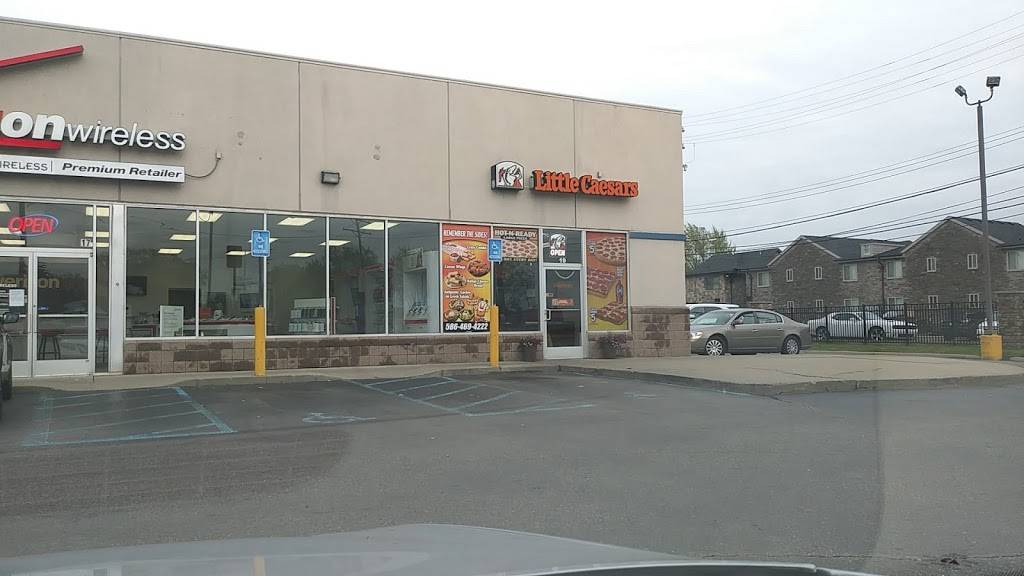 Little Caesars Pizza | meal takeaway | 19 S Groesbeck Hwy, Mt Clemens, MI 48043, USA | 5864694222 OR +1 586-469-4222