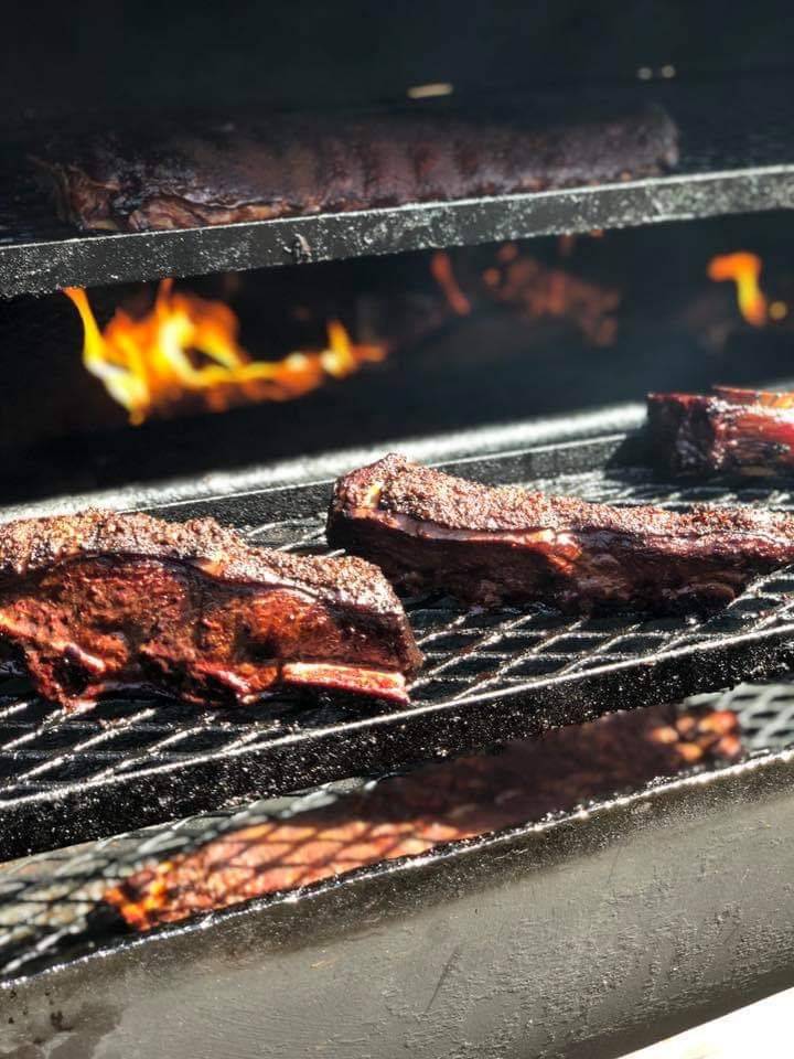Git-N-Messy BBQ | restaurant | 4980 Hall Rd, Orlando, FL 32817, USA | 4077904249 OR +1 407-790-4249