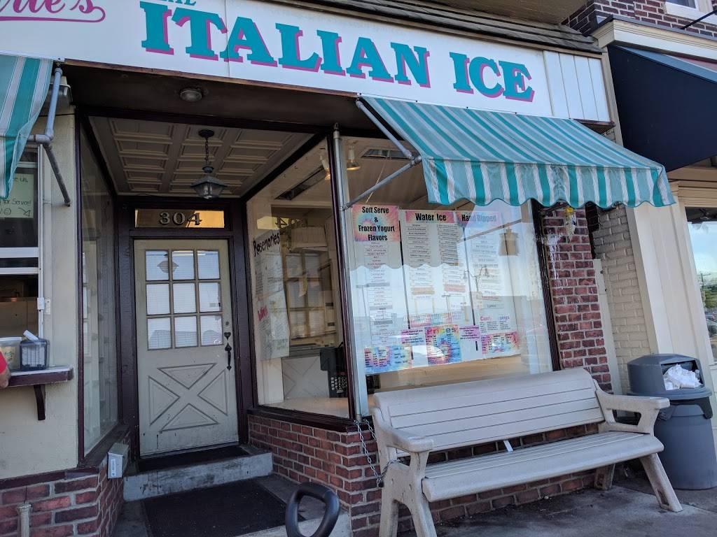 Rosemaries Real Italian Ice | restaurant | 304 W Broad St, Quakertown, PA 18951, USA | 2155122114 OR +1 215-512-2114