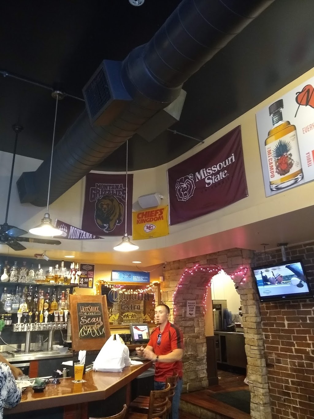 Marias Mexican Restaurant | restaurant | 406 South Ave, Springfield, MO 65806, USA | 4178319339 OR +1 417-831-9339