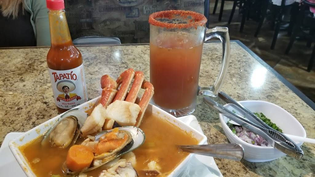 Mariscos El Perihuete | restaurant | 16600 Paramount Blvd, Paramount, CA 90723, USA | 5624081661 OR +1 562-408-1661
