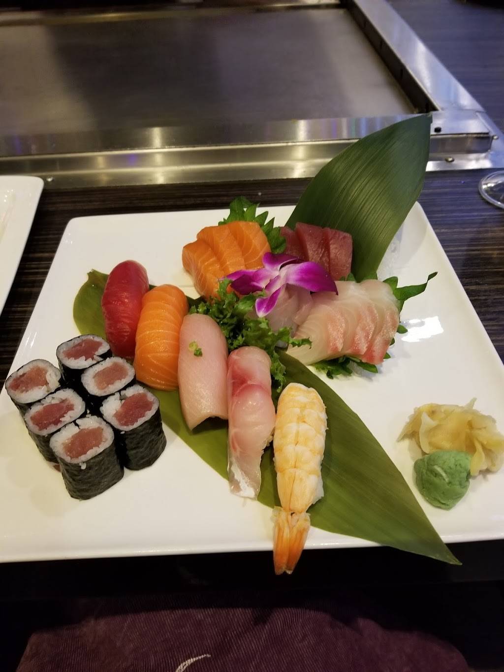 Izumi Japanese Restaurant | restaurant | 1890 US-6, Carmel Hamlet, NY 10512, USA | 8452258898 OR +1 845-225-8898