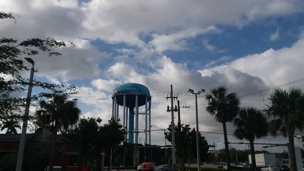 Dennys | restaurant | 2541 N 29th Ave, Hollywood, FL 33021, USA | 9549202859 OR +1 954-920-2859