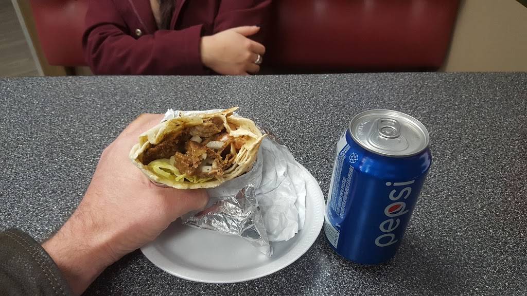 Ricardos | restaurant | 34 Cedar Pointe Dr, Barrie, ON L4N 5R7, Canada | 7055033434 OR +1 705-503-3434