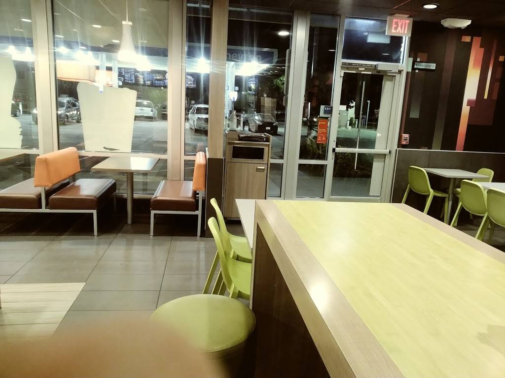 McDonalds | cafe | 3355 E Hammer Ln, Stockton, CA 95212, USA | 2099527693 OR +1 209-952-7693