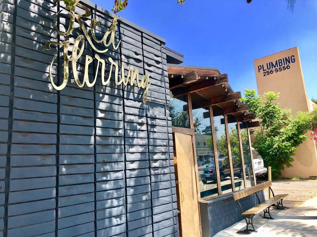 Red Herring | restaurant | 1661 Colorado Blvd, Los Angeles, CA 90041, USA | 3237390004 OR +1 323-739-0004