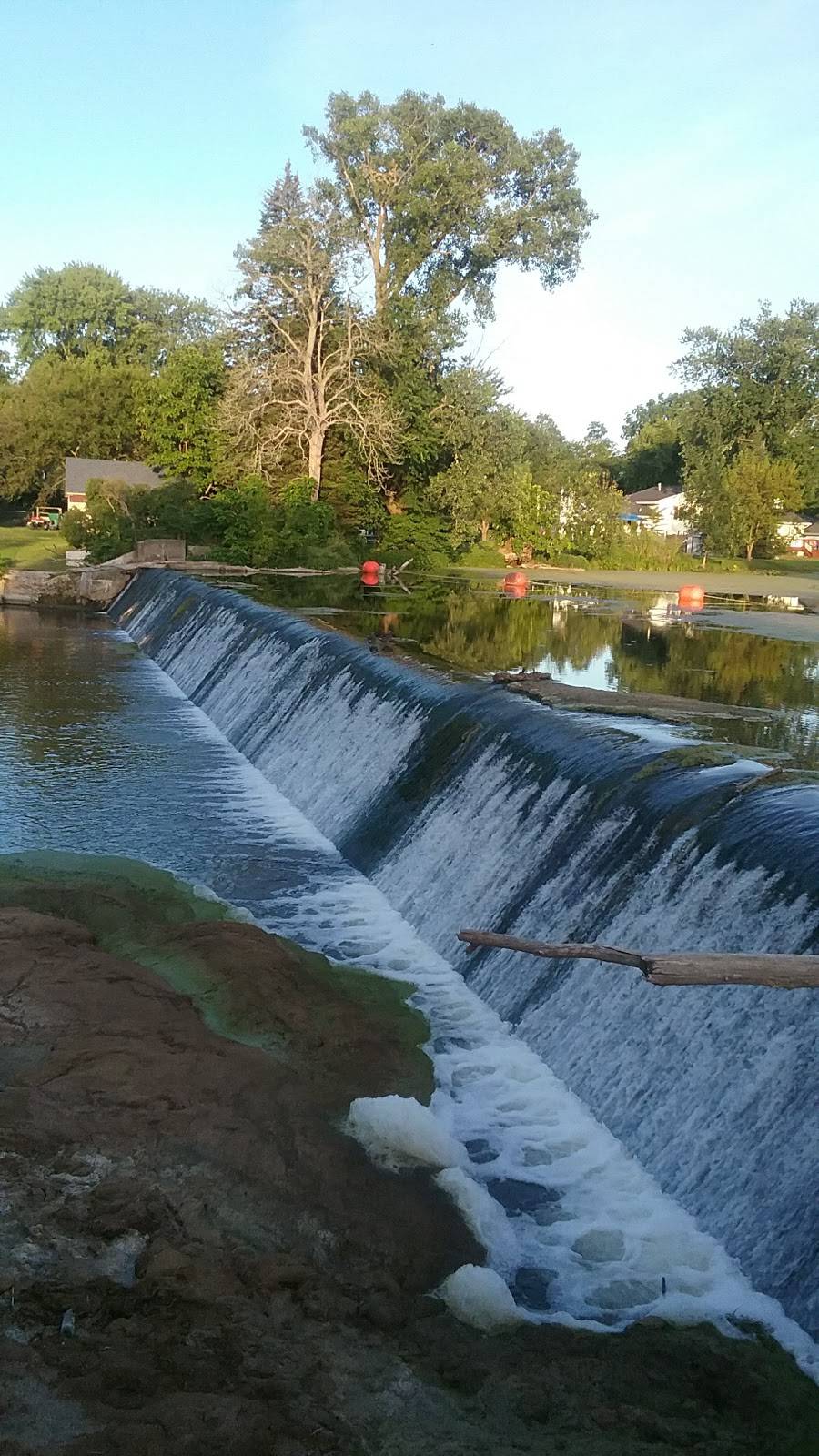 Subway | restaurant | 401 S Main St, Eaton Rapids, MI 48827, USA | 5176633067 OR +1 517-663-3067