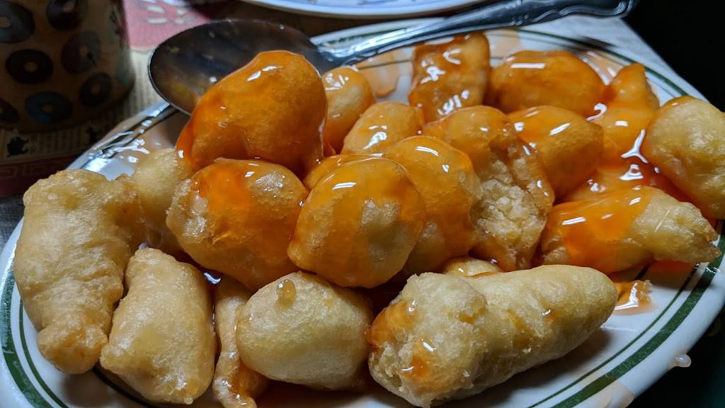 Moos Place | restaurant | 7415 Red Arrow Hwy, Watervliet, MI 49098, USA | 2694636688 OR +1 269-463-6688