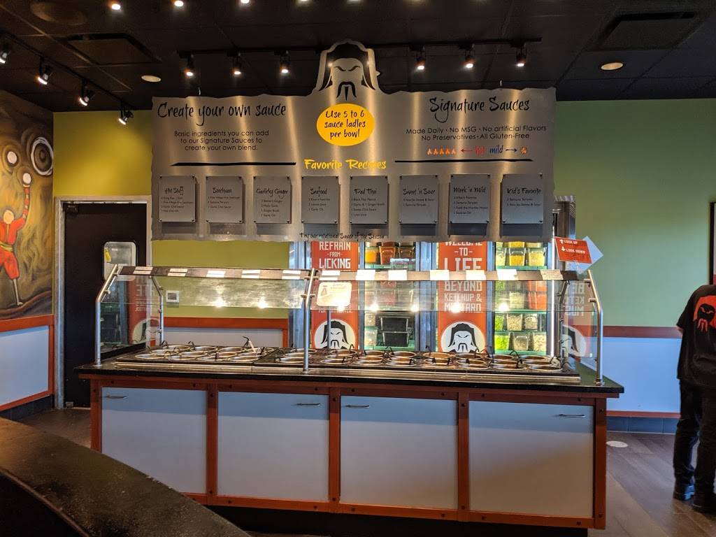 HuHot Mongolian Grill | restaurant | 2059 Witzel Ave, Oshkosh, WI 54904, USA | 9202375555 OR +1 920-237-5555