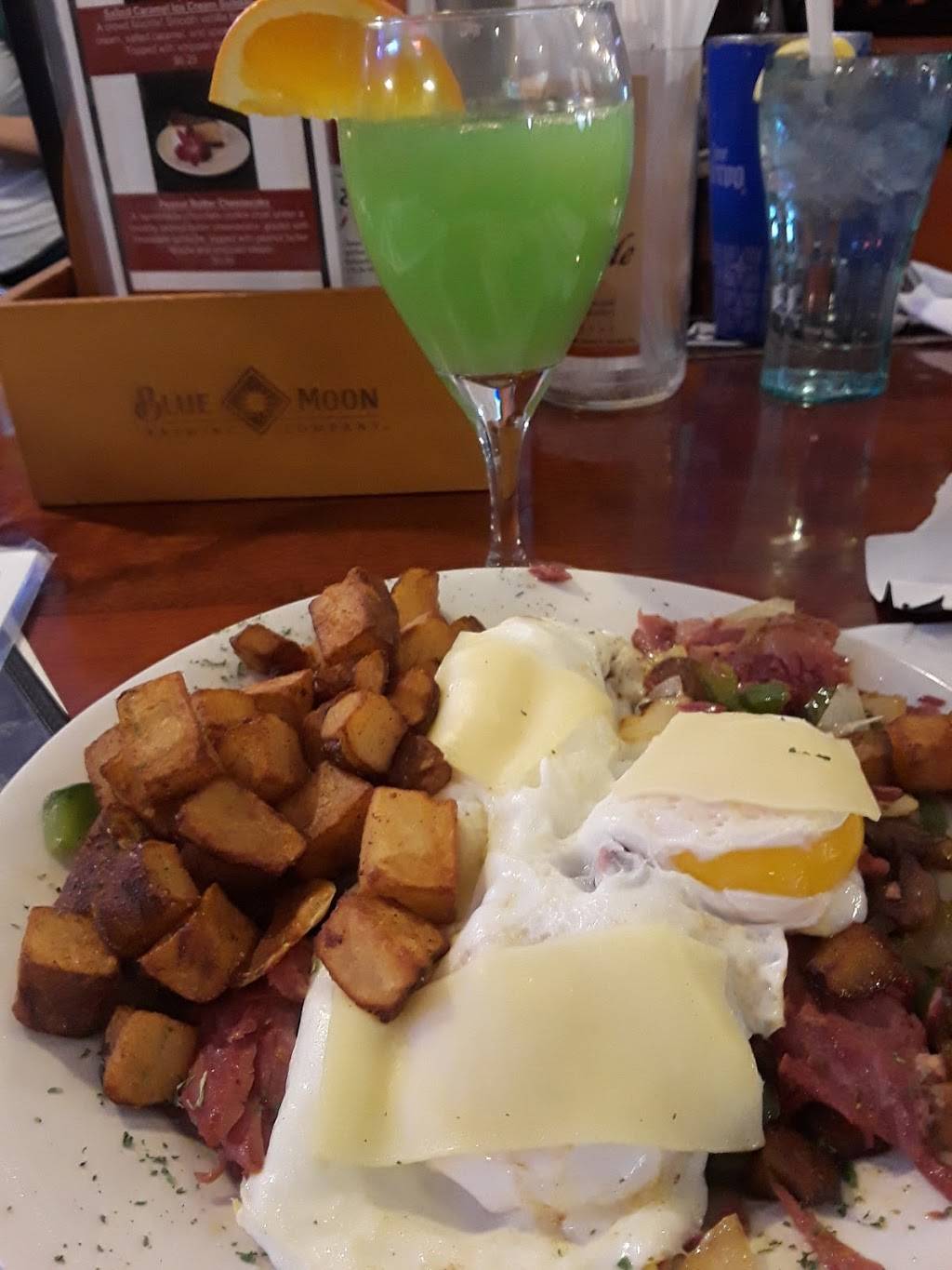 Shortstop Bar & Grill | restaurant | 99 Springfield Rd, Westfield, MA 01085, USA | 4136426370 OR +1 413-642-6370