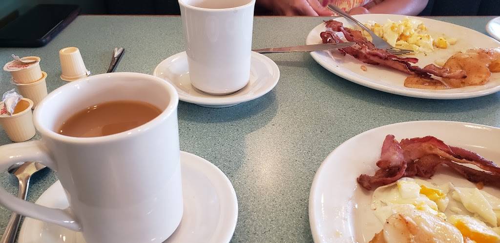 Corner Griddle | restaurant | 118 Broadway, Tillsonburg, ON N4G 3P6, Canada | 2262896949 OR +1 226-289-6949