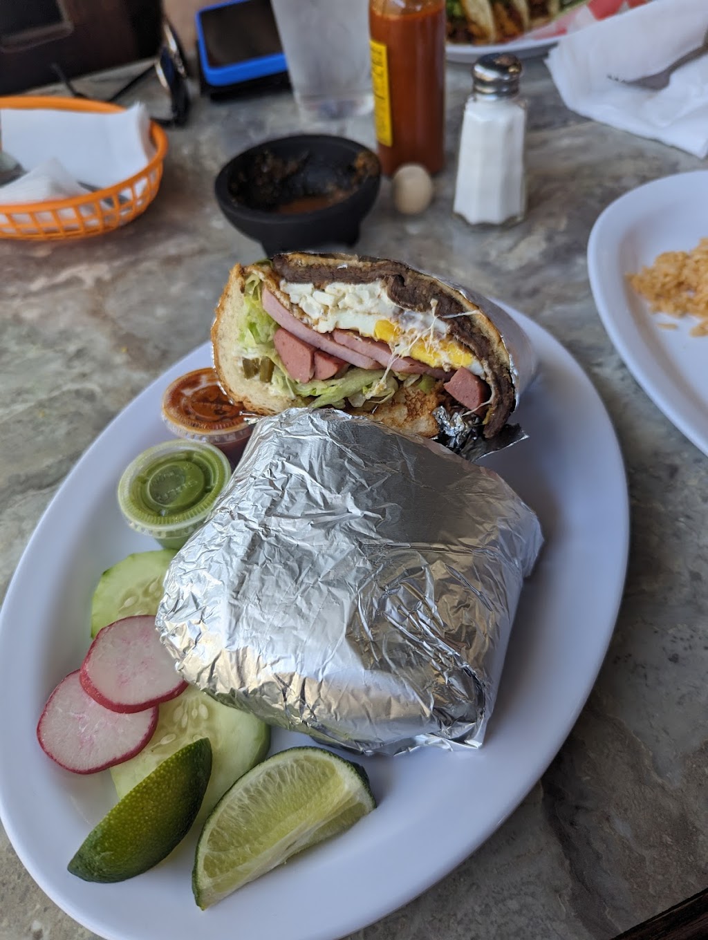 Taqueria los jarochos | restaurant | 2301 Dorsey Rd #100, Glen Burnie, MD 21061, USA | 4104413979 OR +1 410-441-3979