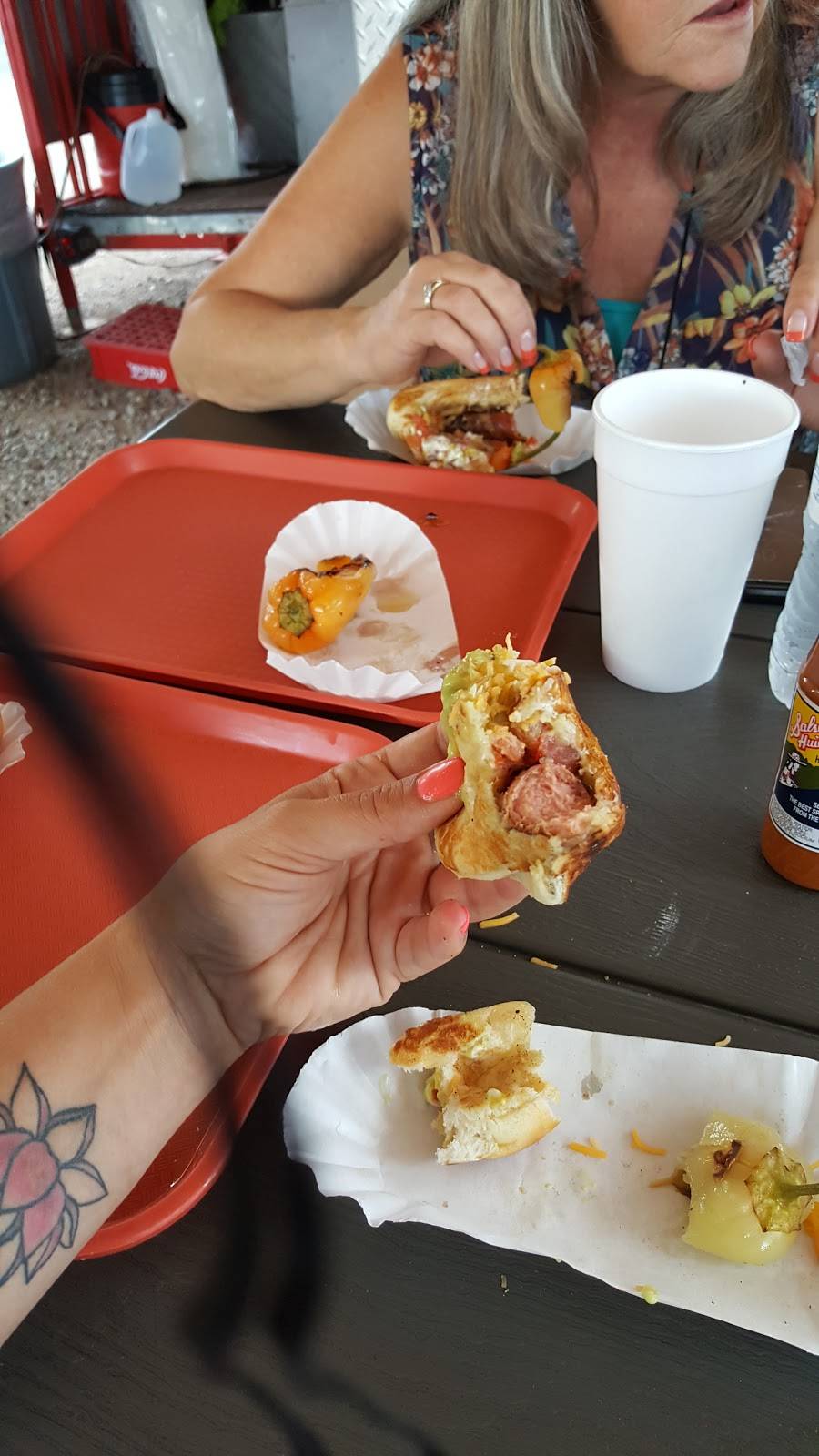 El Sinaloense Hot Dog Cart | restaurant | 1526 N Alvernon Way, Tucson, AZ 85712, USA | 5203580779 OR +1 520-358-0779