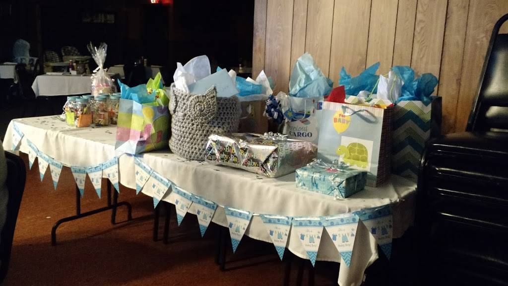 Marys Family Dining and Lounge | restaurant | 10011 SE 2nd St, Galva, IL 61434, USA | 3099322277 OR +1 309-932-2277