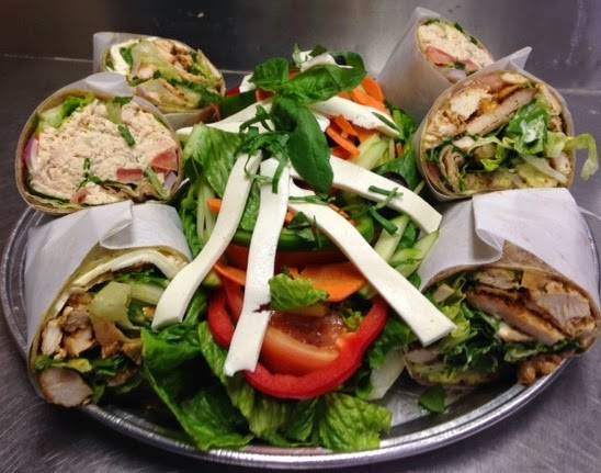 TuArepa Pizza Cafe | meal delivery | 100-22 67th Ave, Forest Hills, NY 11375, USA | 7187668900 OR +1 718-766-8900