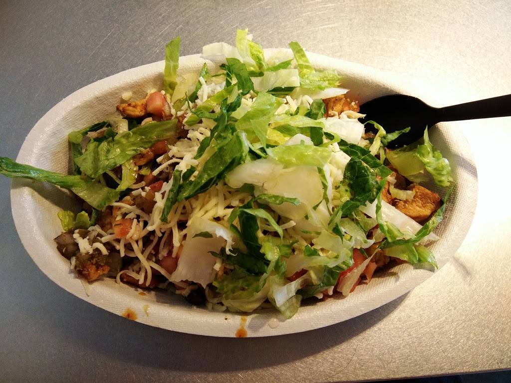 Chipotle Mexican Grill | restaurant | 3952 Rivermark Plaza, Santa Clara, CA 95054, USA | 4084184103 OR +1 408-418-4103