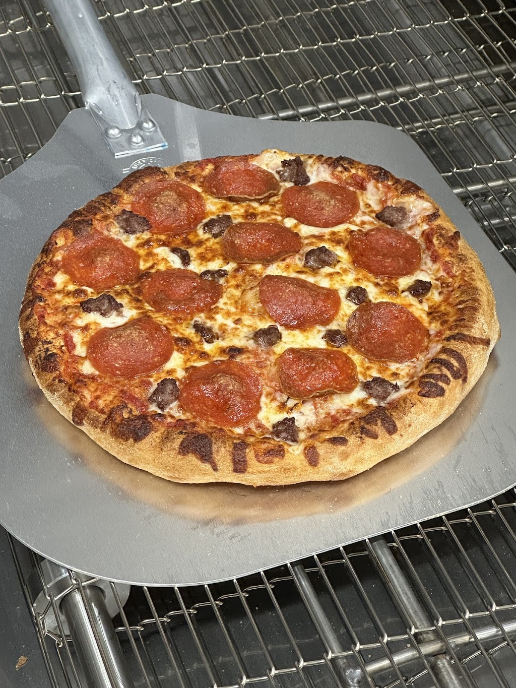 Cheryl’s Pizza | restaurant | 50 Main St, Norridgewock, ME 04957, USA | 2076346111 OR +1 207-634-6111