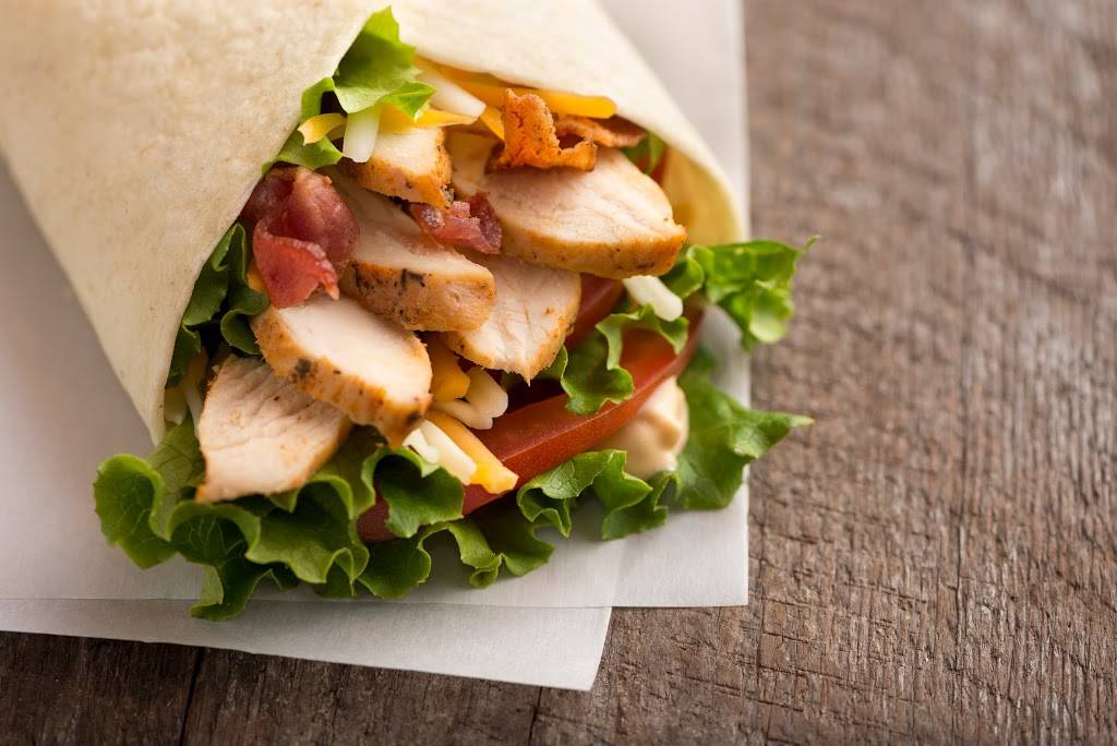 Off the Hook | restaurant | 604 N Canal Blvd, Thibodaux, LA 70301, USA | 9854935352 OR +1 985-493-5352