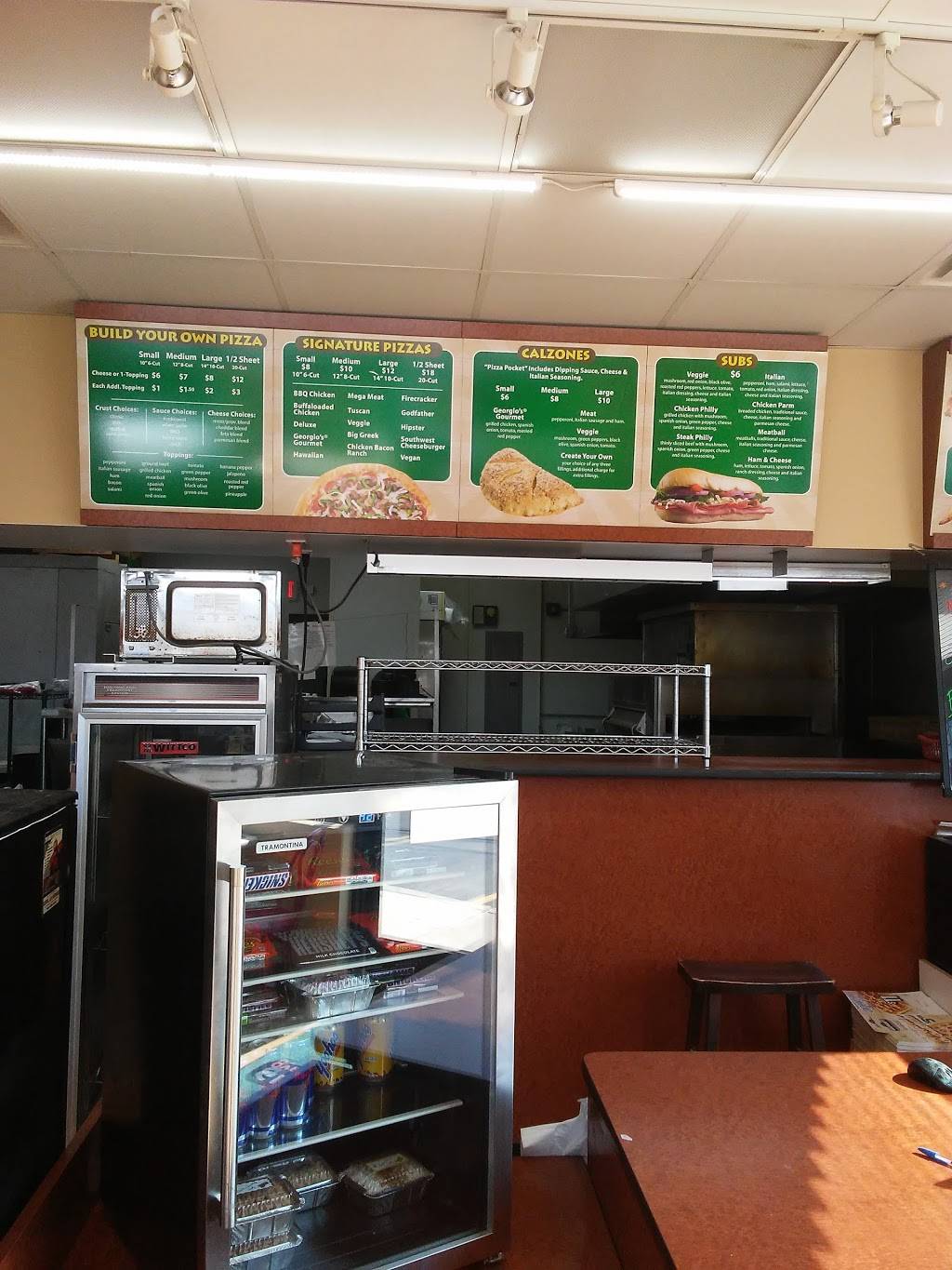 Georgios Oven Fresh Pizza Co | restaurant | 777 S Broadway, Geneva, OH 44041, USA | 4404664000 OR +1 440-466-4000