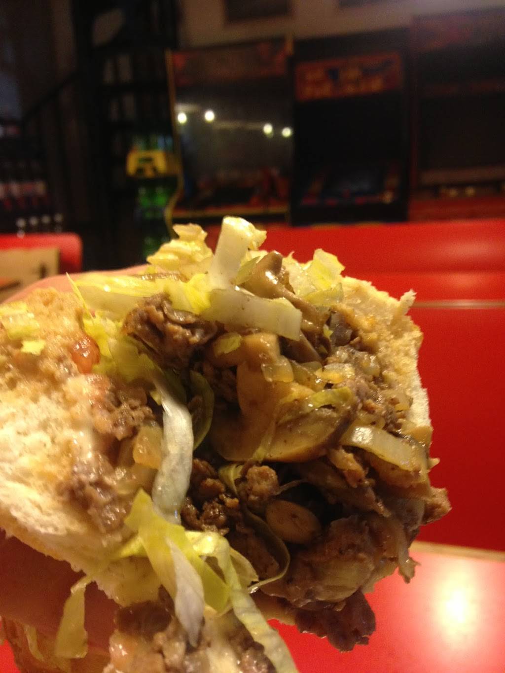 Giovannis Pizzeria | restaurant | 5604 Greene St, Philadelphia, PA 19144, USA | 2158429480 OR +1 215-842-9480