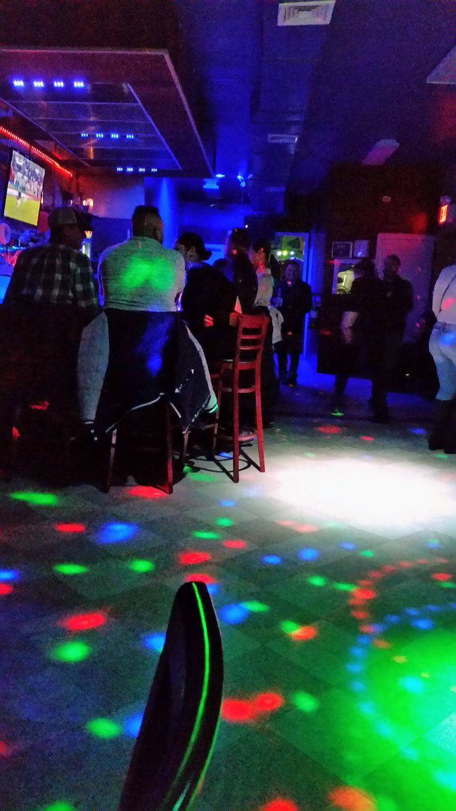 Tauros Bar Restaurant | restaurant | 108-02 Jamaica Ave, Jamaica, NY 11418, USA | 7186076287 OR +1 718-607-6287