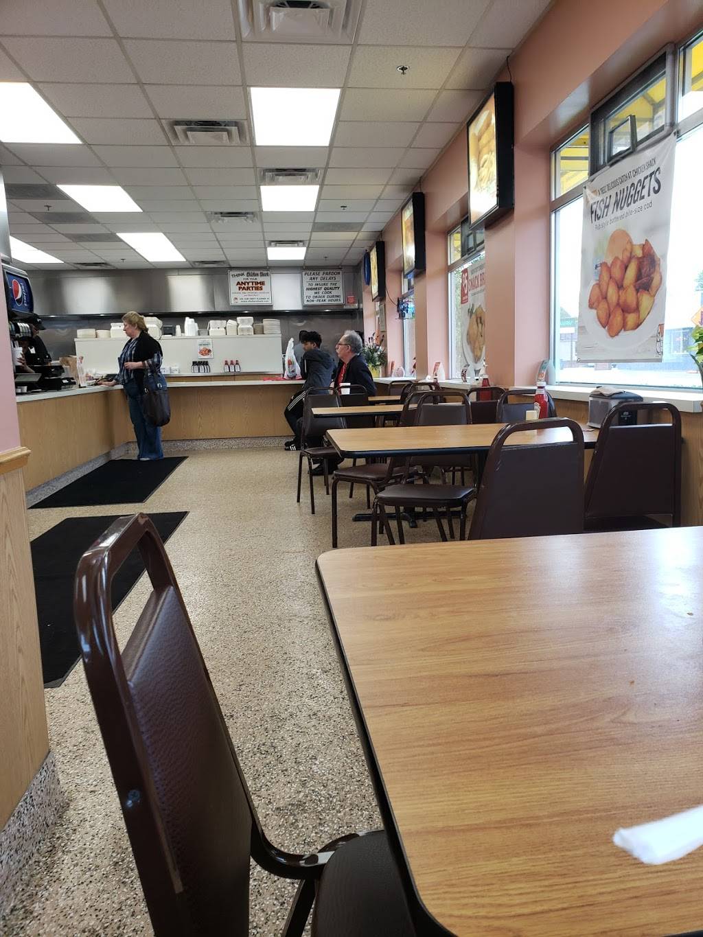 Chicken Shack Royal Oak 11 Mile | meal takeaway | 1320 E Eleven Mile Rd, Royal Oak, MI 48067, USA | 2485415100 OR +1 248-541-5100