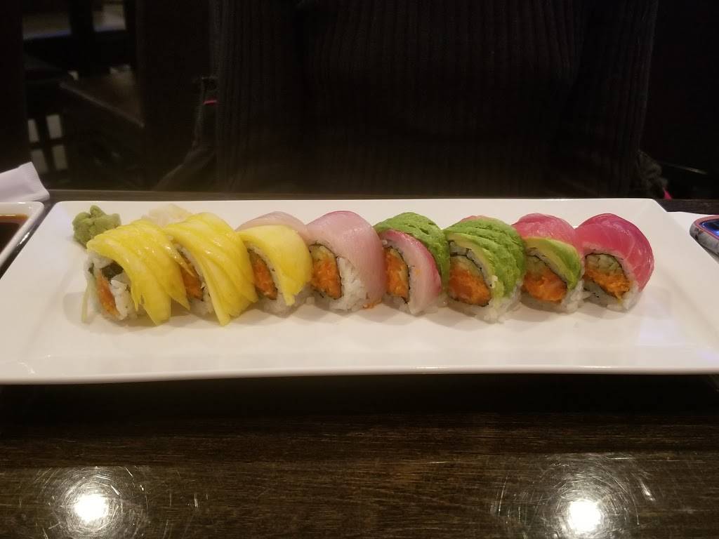 Kumo Sushi & Lounge | restaurant | 168 Danbury Road (Stop & Shop Shopping Center), New Milford, CT 06776, USA | 8607995711 OR +1 860-799-5711