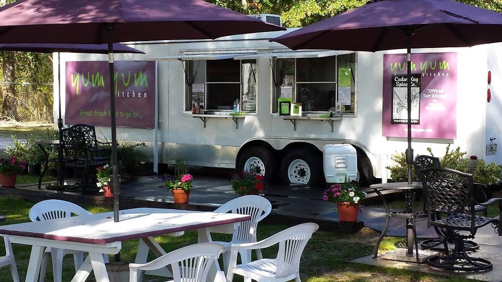 Yum Yum Kitchen | restaurant | 13101 County Rd 326, Ocala, FL 34482, USA | 3524250108 OR +1 352-425-0108