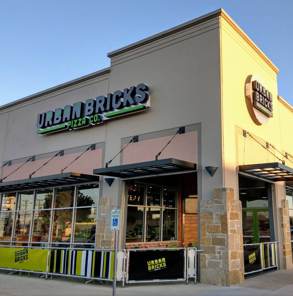 urban bricks pizza | restaurant | 10650 Culebra Rd, San Antonio, TX 78251, USA | 2106801111 OR +1 210-680-1111