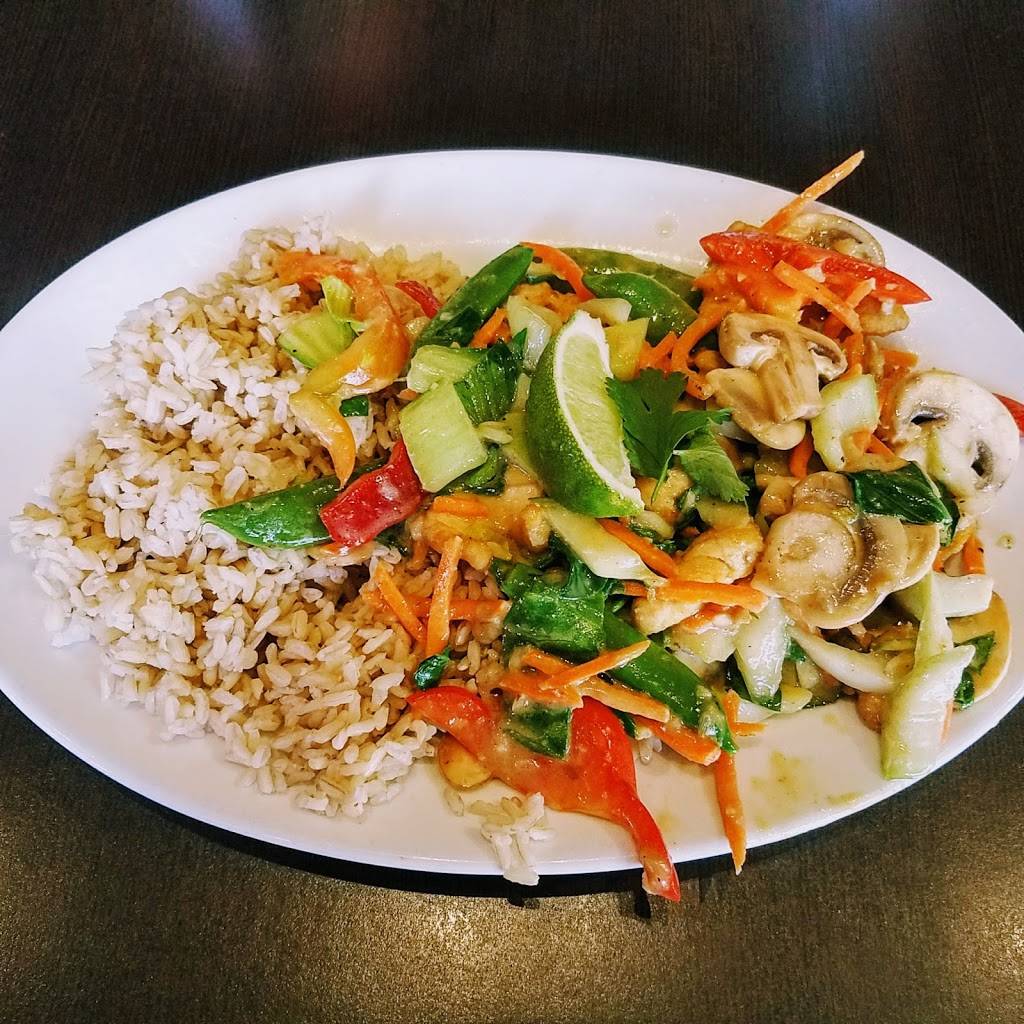 Mama Fus Asian House | restaurant | 5400 Brodie Ln #1200, Sunset Valley, TX 78745, USA | 5126376778 OR +1 512-637-6778