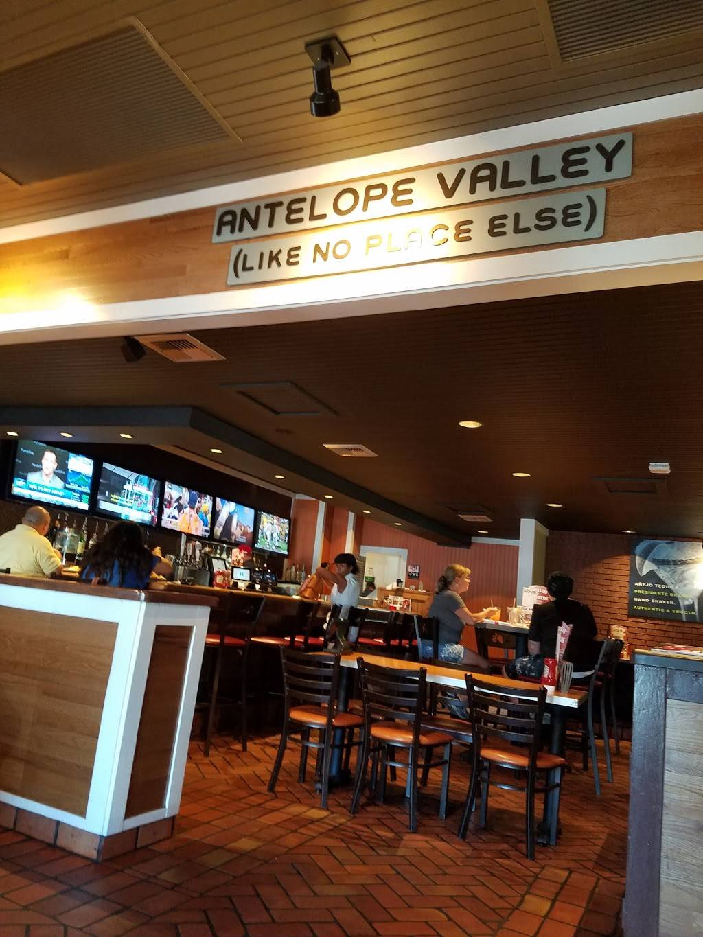 Chilis Grill & Bar | meal takeaway | 1021 W Rancho Vista Blvd, Palmdale, CA 93551, USA | 6612671581 OR +1 661-267-1581